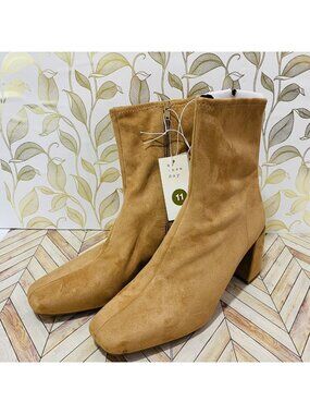 A New Day Womens Taupe Stretch Upper Square Toe Ankle Boots Size 11 MSRP $40